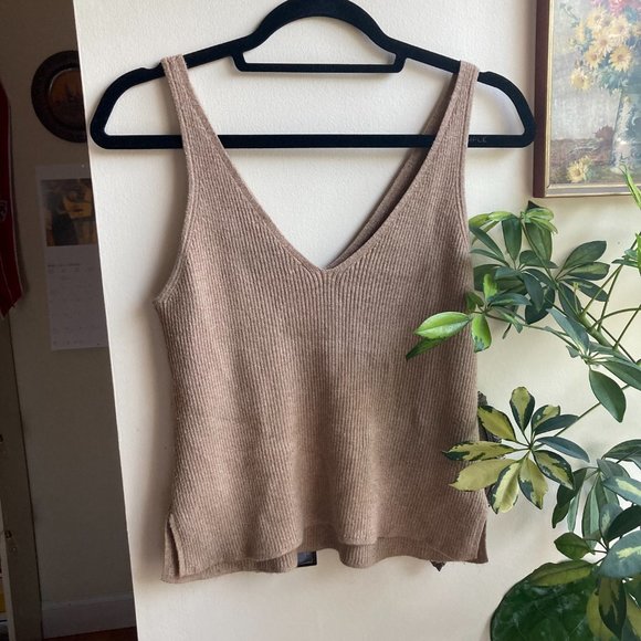 Abercrombie Knit Tank - Picture 6 of 7